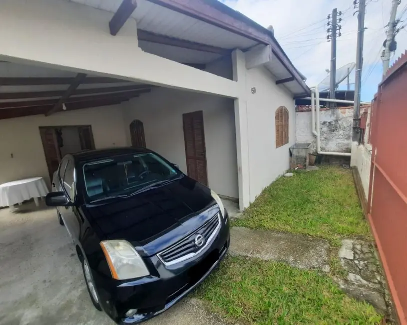 Foto 2 de Casa com 2 quartos à venda, 158m2 em Florianopolis - SC