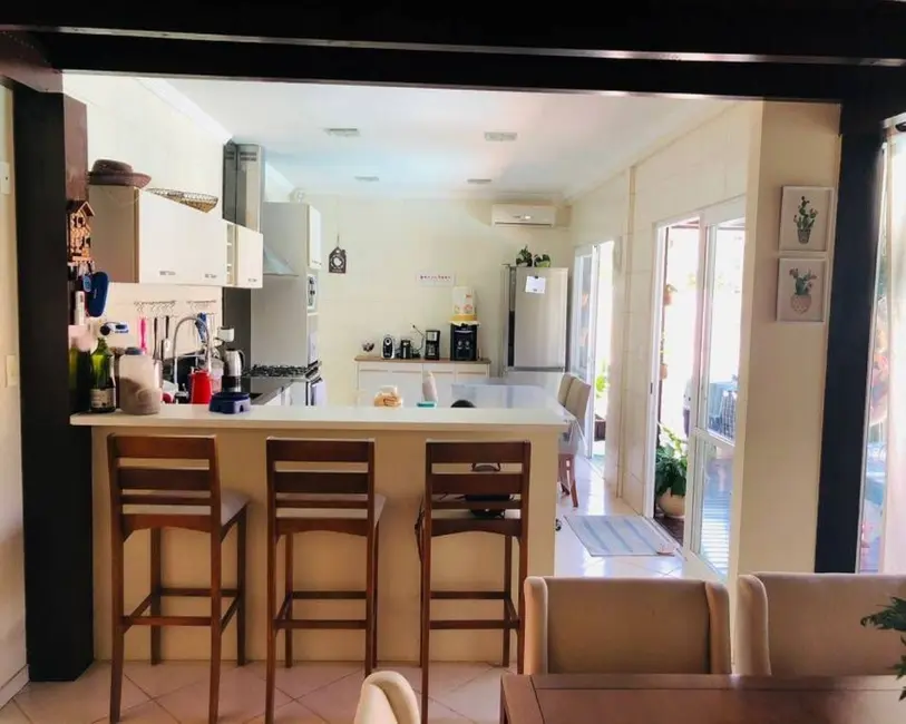 Casa com 5 quartos à venda, 380m2 em Jurerê Internacional, Florianopolis - SC - imagem 6 Foto 6 de Casa com 5 quartos à venda, 380m2 em Jurerê Internacional, Florianopolis - SC