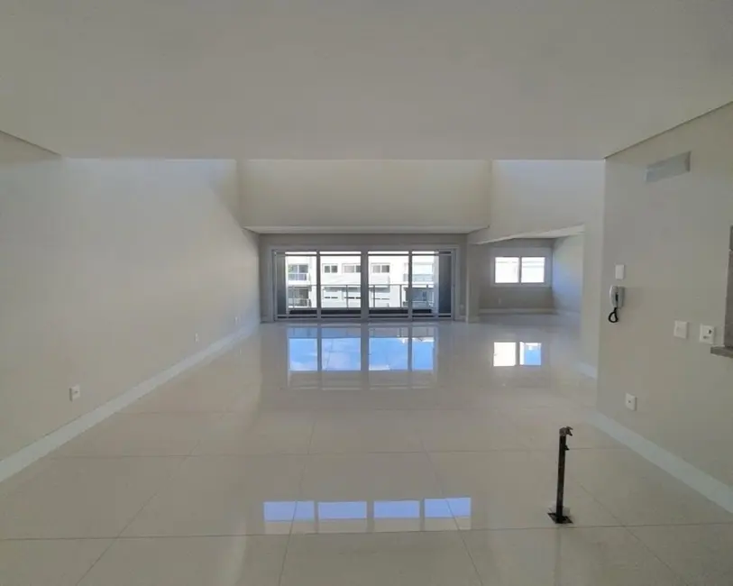 Foto 2 de Apartamento com 5 quartos à venda, 307m2 em Florianopolis - SC