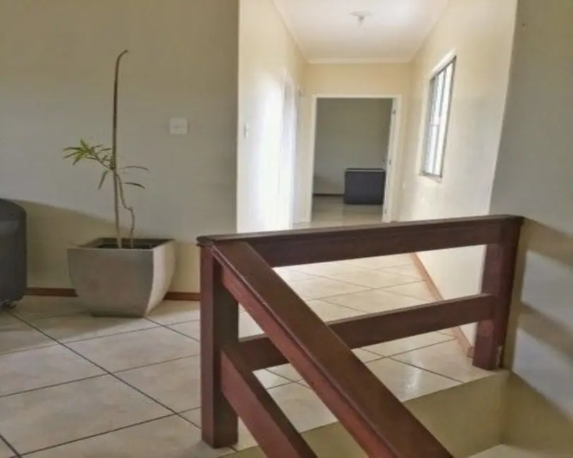 Foto 6 de Casa com 5 quartos à venda, 200m2 em Daniela, Florianopolis - SC