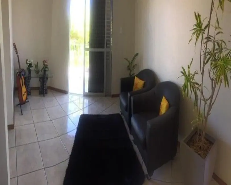 Foto 3 de Casa com 5 quartos à venda, 200m2 em Daniela, Florianopolis - SC