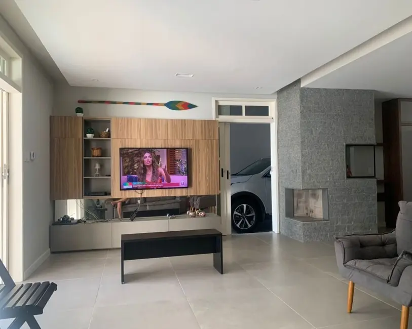 Foto 4 de Casa com 4 quartos à venda, 209m2 em Canasvieiras, Florianopolis - SC