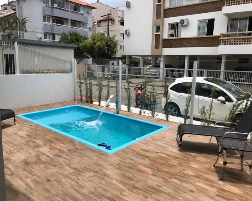 Foto 3 de Casa com 4 quartos à venda, 209m2 em Canasvieiras, Florianopolis - SC