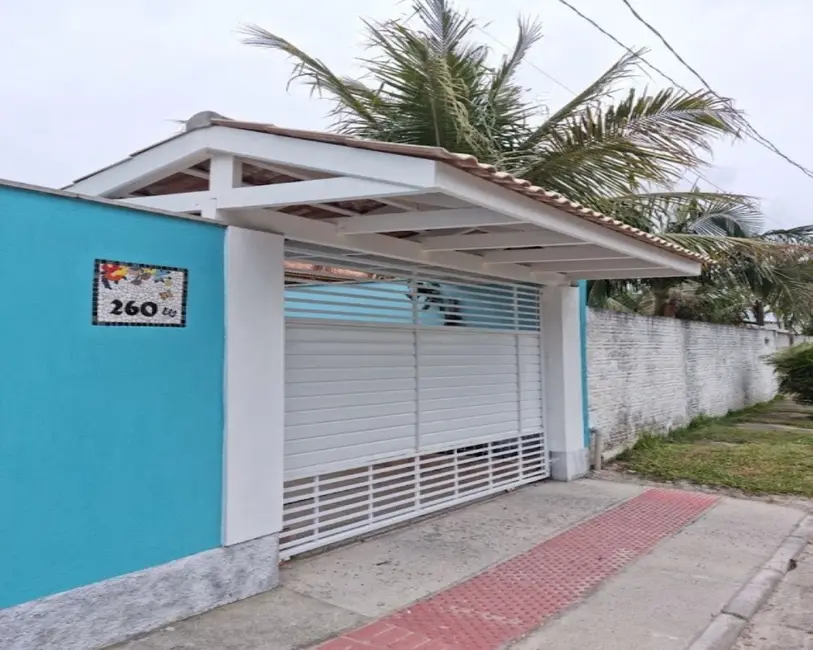 Foto 2 de Casa com 5 quartos à venda, 200m2 em Ingleses do Rio Vermelho, Florianopolis - SC