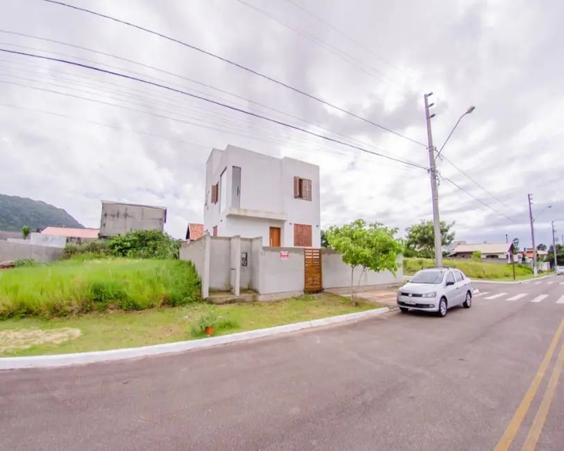 Casa com 6 quartos à venda, 250m2 em Florianopolis - SC - imagem 4 Foto 4 de Casa com 6 quartos à venda, 250m2 em Florianopolis - SC
