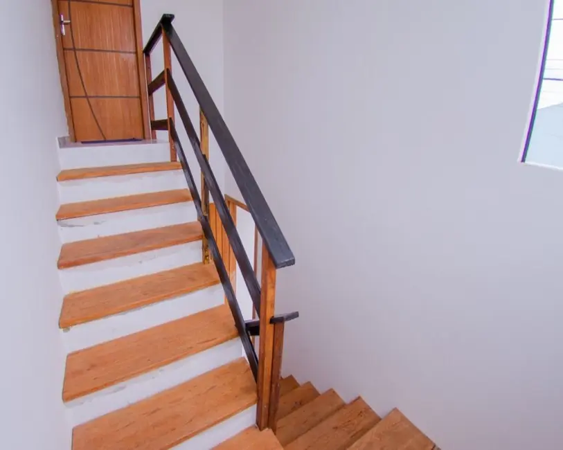 Casa com 6 quartos à venda, 250m2 em Florianopolis - SC - imagem 8 Foto 8 de Casa com 6 quartos à venda, 250m2 em Florianopolis - SC