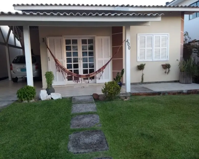 Foto 2 de Casa com 3 quartos à venda, 132m2 em Ingleses do Rio Vermelho, Florianopolis - SC