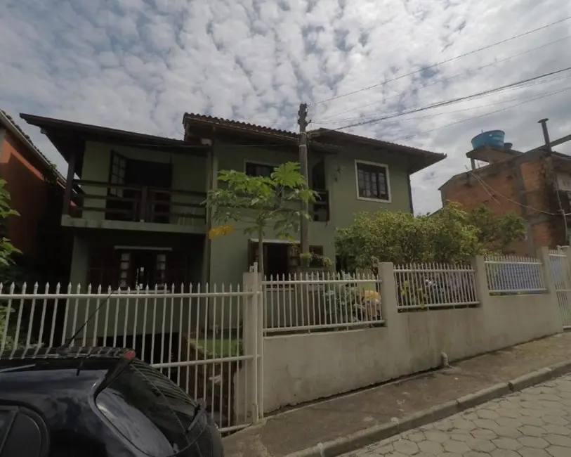 Foto 3 de Casa com 8 quartos à venda, 264m2 em Ingleses do Rio Vermelho, Florianopolis - SC