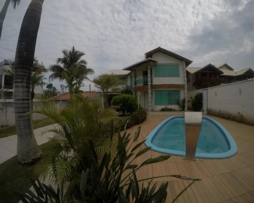 Foto 2 de Casa com 4 quartos à venda, 180m2 em Ingleses do Rio Vermelho, Florianopolis - SC