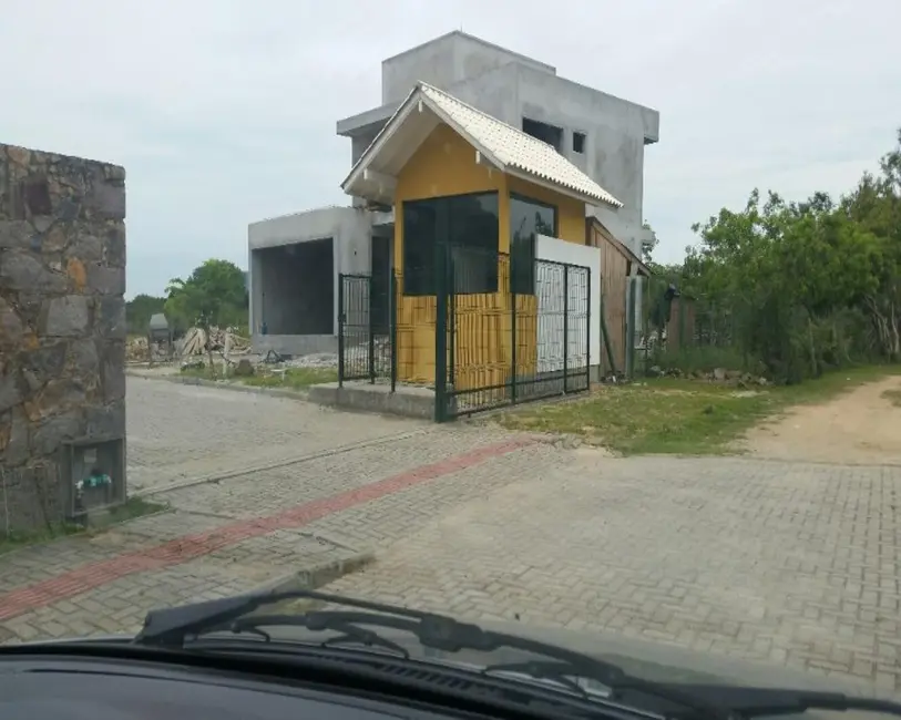 Terreno / Lote à venda, 948m2 em Canasvieiras, Florianopolis - SC - imagem 5 Foto 5 de Terreno / Lote à venda, 948m2 em Canasvieiras, Florianopolis - SC