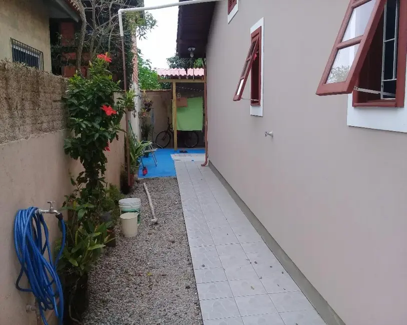 Foto 2 de Casa com 3 quartos à venda, 120m2 em Ingleses do Rio Vermelho, Florianopolis - SC