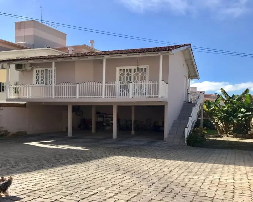 Foto 6 de Casa com 9 quartos à venda, 700m2 em Canasvieiras, Florianopolis - SC