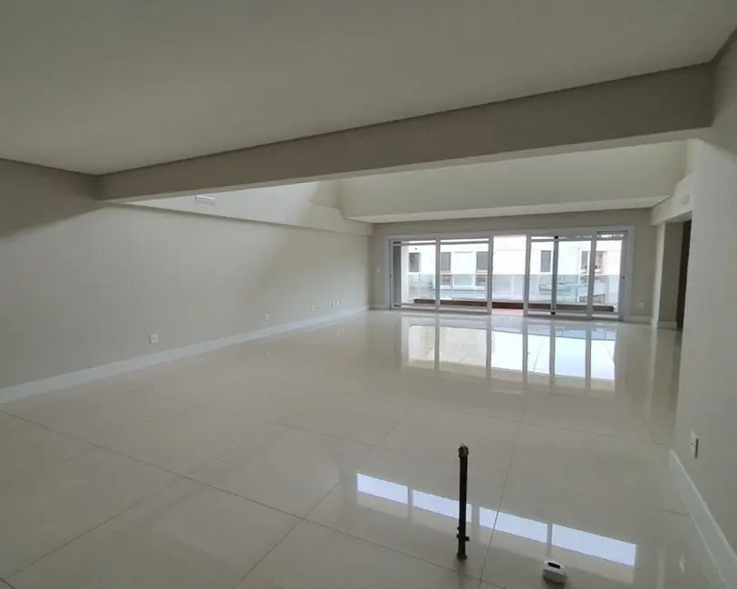 Apartamento com 5 quartos à venda, 302m2 em Florianopolis - SC - imagem 7 Foto 7 de Apartamento com 5 quartos à venda, 302m2 em Florianopolis - SC