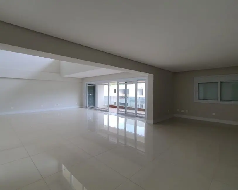 Apartamento com 5 quartos à venda, 302m2 em Florianopolis - SC - imagem 9 Foto 9 de Apartamento com 5 quartos à venda, 302m2 em Florianopolis - SC