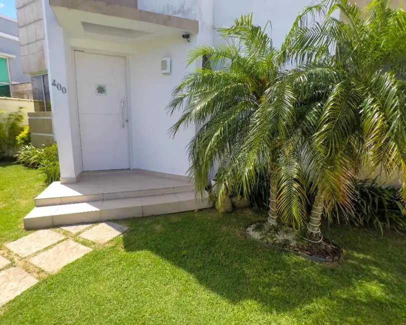 Casa com 3 quartos à venda, 570m2 em Ingleses do Rio Vermelho, Florianopolis - SC - imagem 4 Foto 4 de Casa com 3 quartos à venda, 570m2 em Ingleses do Rio Vermelho, Florianopolis - SC