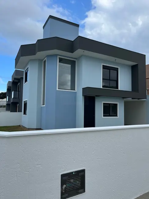 Foto 1 de Casa com 3 quartos à venda, 110m2 em Ingleses do Rio Vermelho, Florianopolis - SC