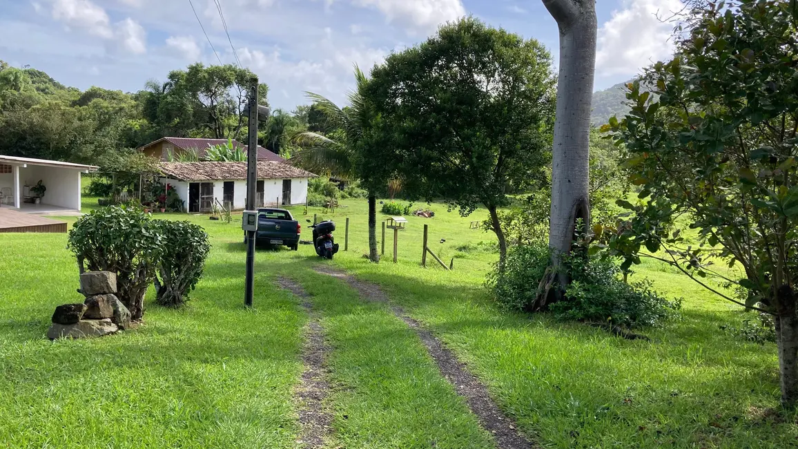 Sítio / Rancho com 1 quarto à venda, 100m2 em Vargem Grande, Florianopolis - SC - imagem 4 Foto 4 de Sítio / Rancho com 1 quarto à venda, 100m2 em Vargem Grande, Florianopolis - SC