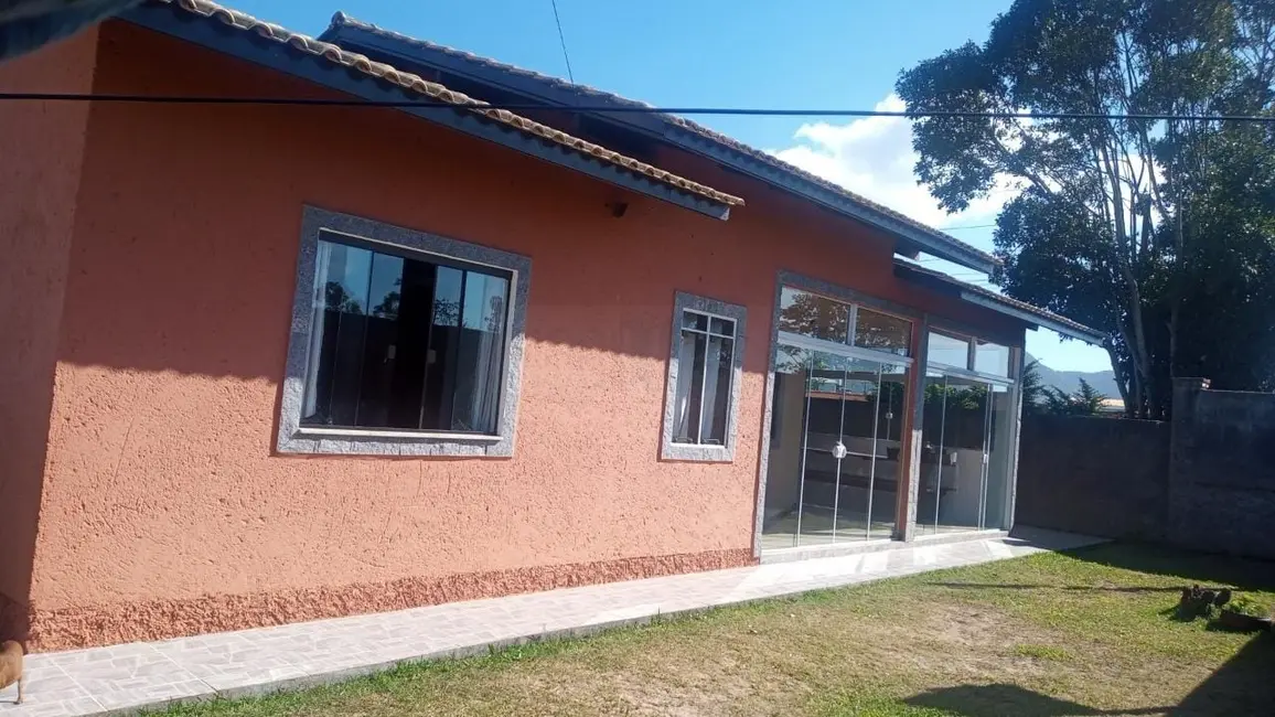 Foto 2 de Casa com 3 quartos à venda, 90m2 em São João do Rio Vermelho, Florianopolis - SC