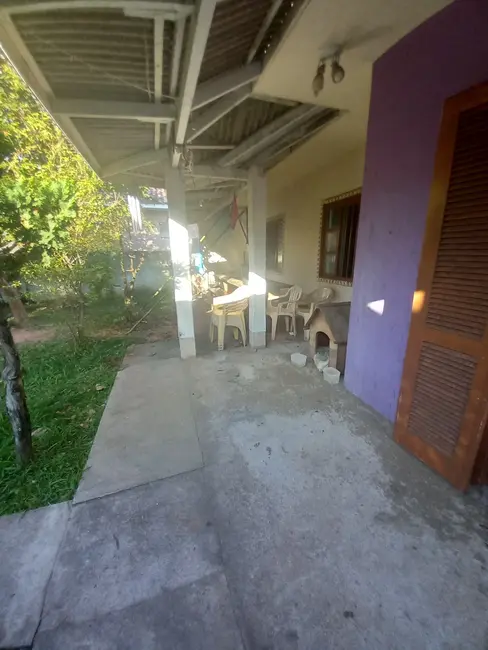 Foto 1 de Casa com 3 quartos à venda, 120m2 em São João do Rio Vermelho, Florianopolis - SC