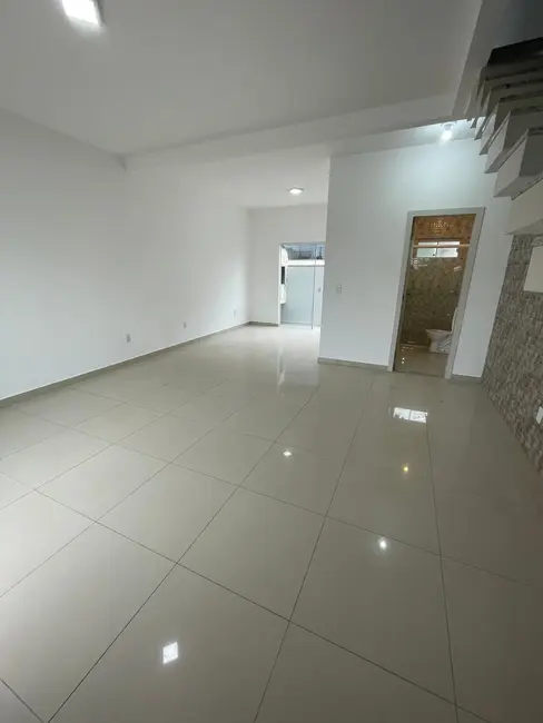 Foto 8 de Casa com 2 quartos à venda, 120m2 em São João do Rio Vermelho, Florianopolis - SC