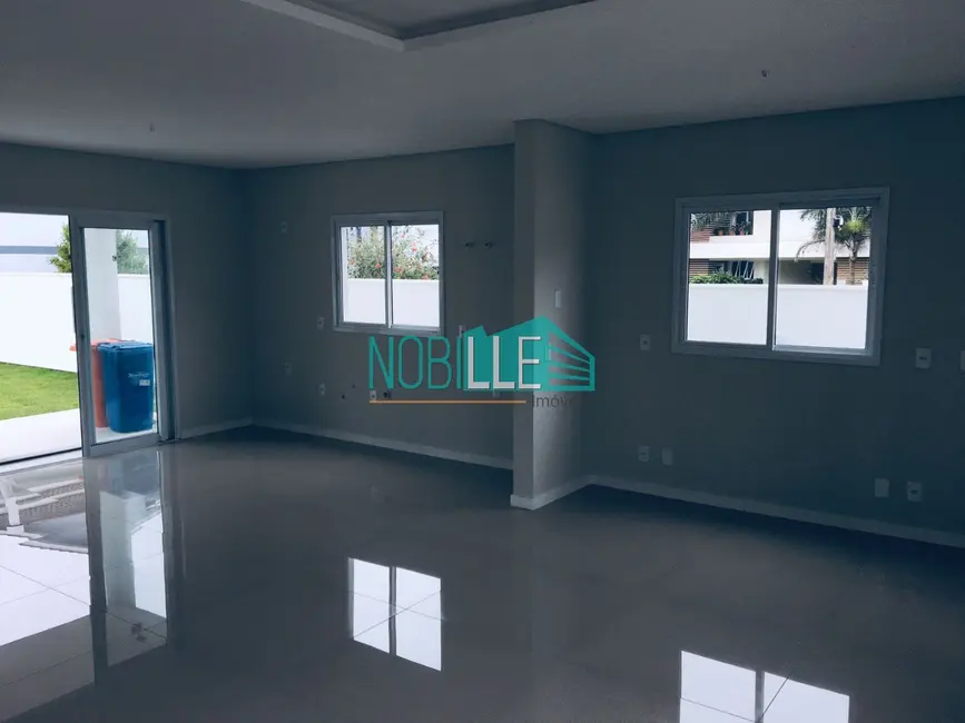 Foto 3 de Casa com 3 quartos à venda, 130m2 em Cachoeira do Bom Jesus, Florianopolis - SC