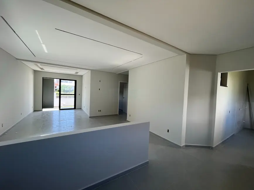 Casa com 3 quartos à venda, 103m2 em Ingleses do Rio Vermelho, Florianopolis - SC - imagem 3 Foto 3 de Casa com 3 quartos à venda, 103m2 em Ingleses do Rio Vermelho, Florianopolis - SC