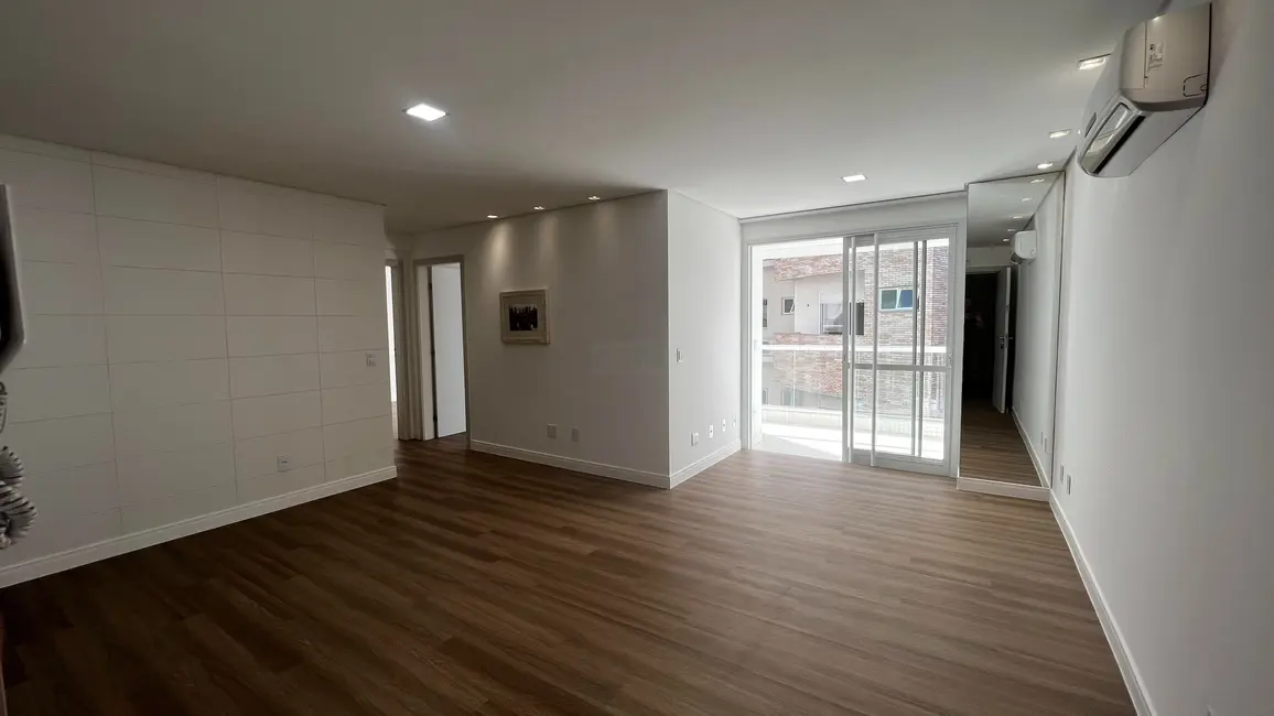 Foto 2 de Apartamento com 2 quartos à venda, 70m2 em Ingleses do Rio Vermelho, Florianopolis - SC