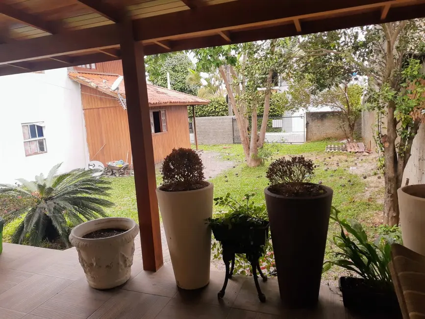 Foto 3 de Casa com 4 quartos à venda, 130m2 em São João do Rio Vermelho, Florianopolis - SC