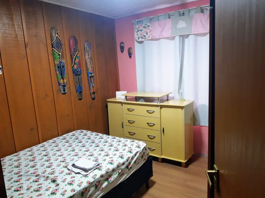 Foto 4 de Casa com 4 quartos à venda, 130m2 em São João do Rio Vermelho, Florianopolis - SC