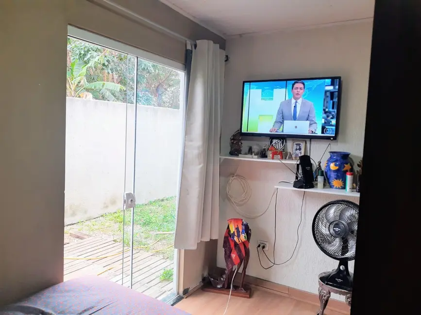 Foto 9 de Casa com 4 quartos à venda, 130m2 em São João do Rio Vermelho, Florianopolis - SC