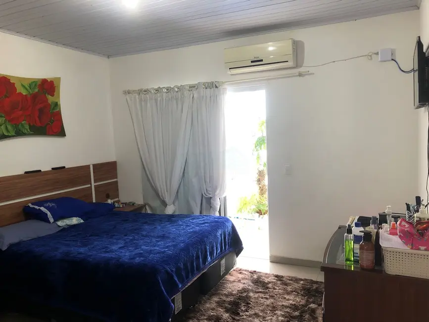 Casa com 2 quartos à venda, 120m2 em São João do Rio Vermelho, Florianopolis - SC - imagem 6 Foto 6 de Casa com 2 quartos à venda, 120m2 em São João do Rio Vermelho, Florianopolis - SC