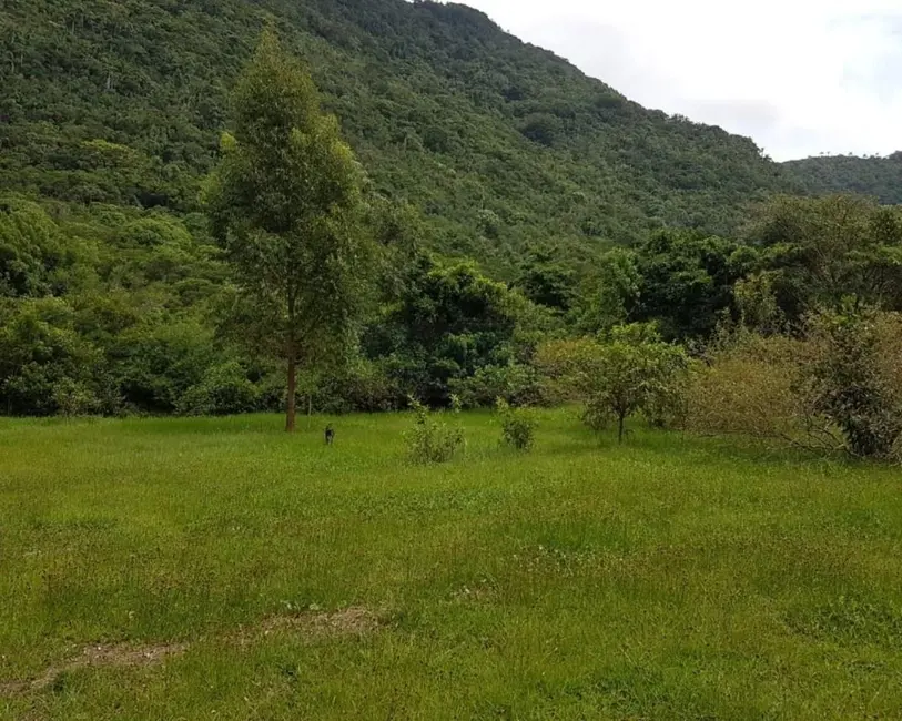 Foto 1 de Terreno / Lote à venda, 76230m2 em Florianopolis - SC