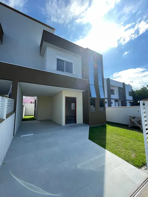 Foto 2 de Casa com 3 quartos à venda, 116m2 em São João do Rio Vermelho, Florianopolis - SC