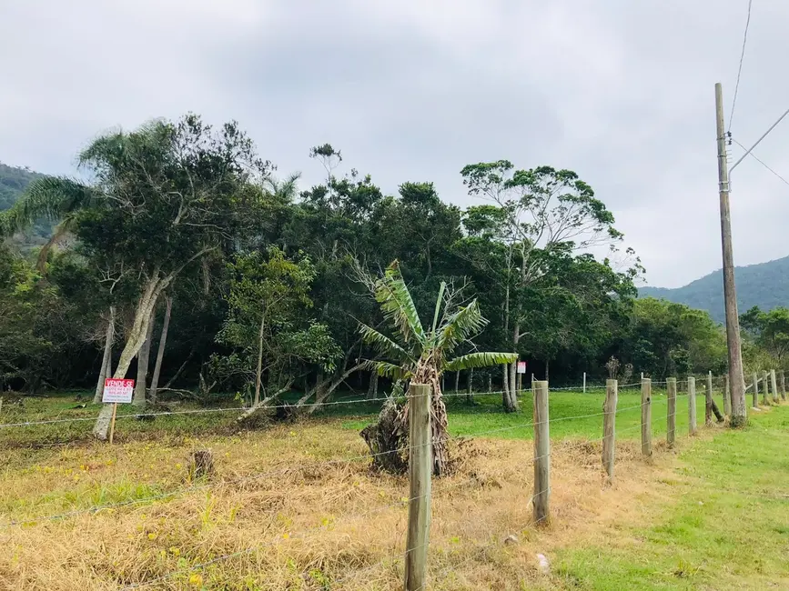 Terreno / Lote à venda, 943m2 em Ingleses do Rio Vermelho, Florianopolis - SC - imagem 4 Foto 4 de Terreno / Lote à venda, 943m2 em Ingleses do Rio Vermelho, Florianopolis - SC