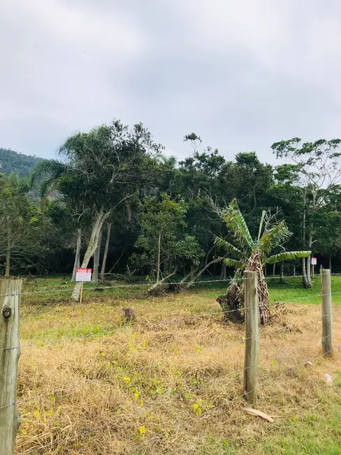 Foto 2 de Terreno / Lote à venda, 943m2 em Ingleses do Rio Vermelho, Florianopolis - SC