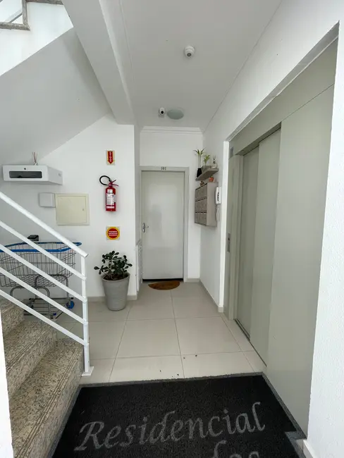 Foto 3 de Apartamento com 2 quartos à venda, 65m2 em Ingleses do Rio Vermelho, Florianopolis - SC