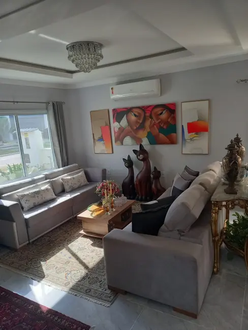 Foto 3 de Casa com 3 quartos à venda, 270m2 em São João do Rio Vermelho, Florianopolis - SC