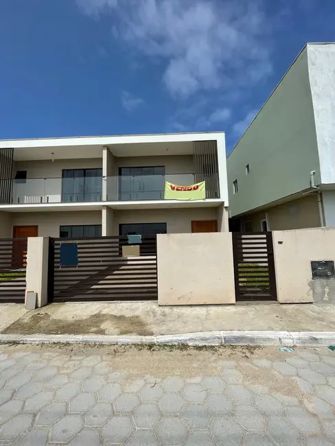 Foto 1 de Casa com 3 quartos à venda, 110m2 em Ingleses do Rio Vermelho, Florianopolis - SC