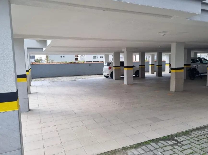 Apartamento com 1 quarto à venda, 50m2 em Ingleses do Rio Vermelho, Florianopolis - SC - imagem 3 Foto 3 de Apartamento com 1 quarto à venda, 50m2 em Ingleses do Rio Vermelho, Florianopolis - SC