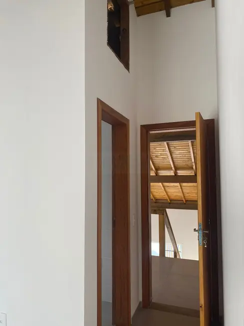 Foto 7 de Casa com 3 quartos à venda, 96m2 em São João do Rio Vermelho, Florianopolis - SC