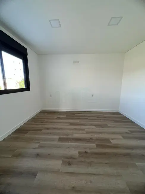 Foto 9 de Casa com 3 quartos à venda, 197m2 em São João do Rio Vermelho, Florianopolis - SC