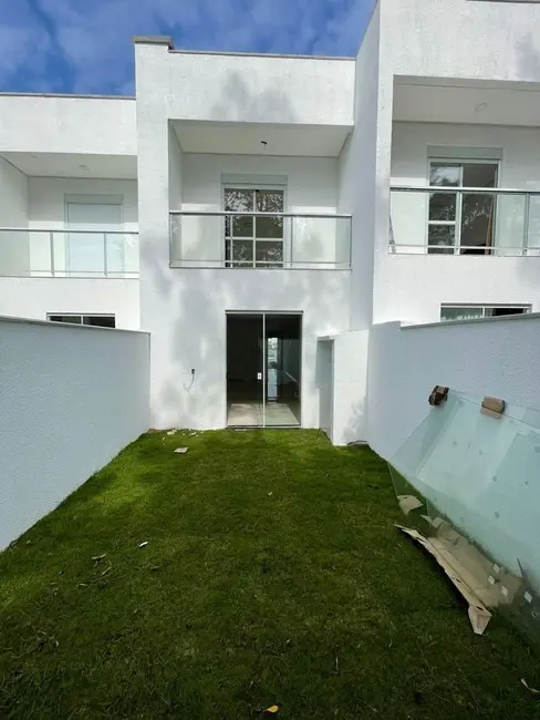 Casa com 2 quartos à venda, 122m2 em São João do Rio Vermelho, Florianopolis - SC - imagem 3 Foto 3 de Casa com 2 quartos à venda, 122m2 em São João do Rio Vermelho, Florianopolis - SC