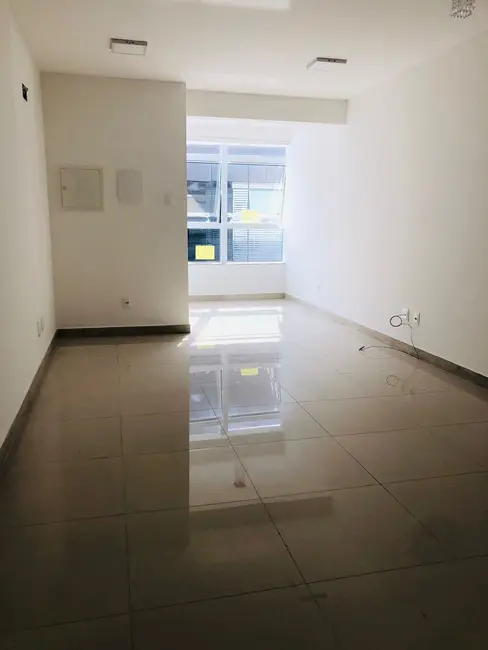 Foto 3 de Sala Comercial à venda, 29m2 em Ingleses do Rio Vermelho, Florianopolis - SC
