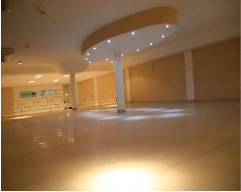 Foto 2 de Sala Comercial para alugar, 1000m2 em Jardim Planalto, Sorocaba - SP