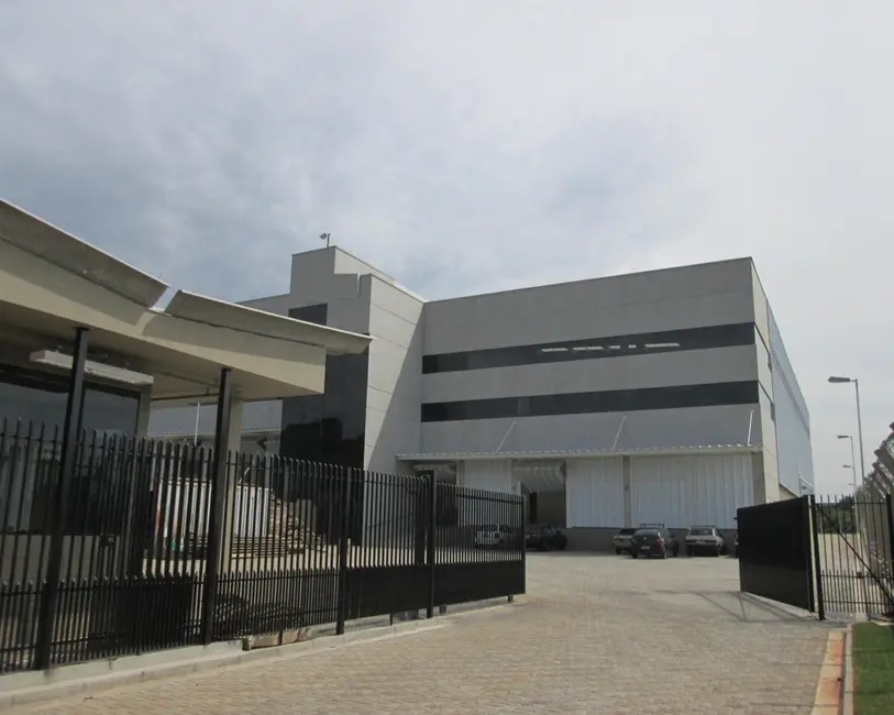 Foto 2 de Armazém / Galpão para alugar, 2067m2 em Zona Industrial, Sorocaba - SP