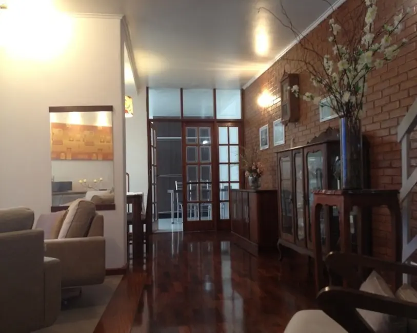Foto 2 de Casa com 3 quartos à venda, 54m2 em Jardim Emília, Sorocaba - SP
