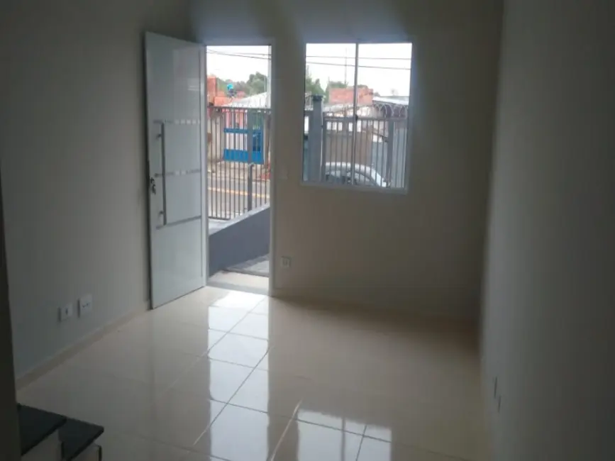 Foto 1 de Casa com 2 quartos à venda, 56m2 em Vila Helena, Sorocaba - SP