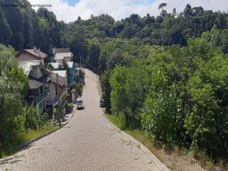 Terreno / Lote à venda, 2800m2 em Nova Petropolis - RS - imagem 4 Foto 4 de Terreno / Lote à venda, 2800m2 em Nova Petropolis - RS