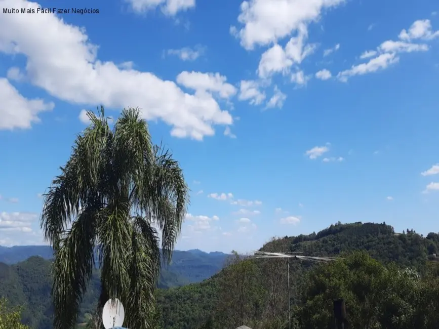Terreno / Lote à venda, 454m2 em Nova Petropolis - RS - imagem 4 Foto 4 de Terreno / Lote à venda, 454m2 em Nova Petropolis - RS