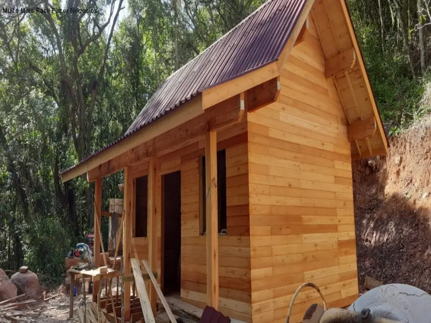 Foto 1 de Sítio / Rancho com 1 quarto à venda, 31m2 em Nova Petropolis - RS